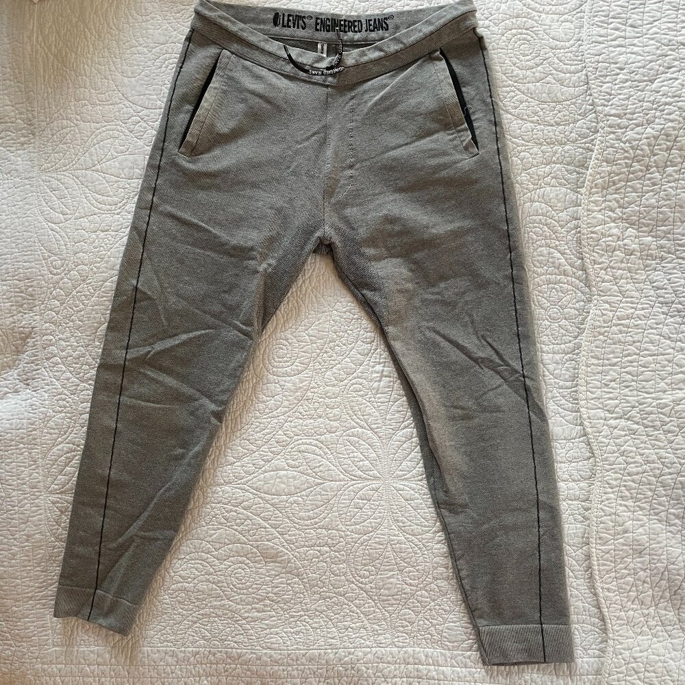 Levi’s Engineered Jeans Knit Jogger Pants Medium Heather Grey 20th Anniversary